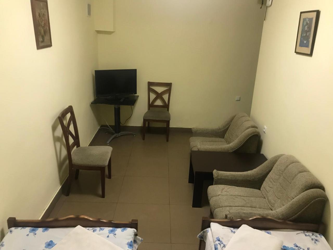 Best Hostel Republic Square Γιερεβάν Εξωτερικό φωτογραφία
