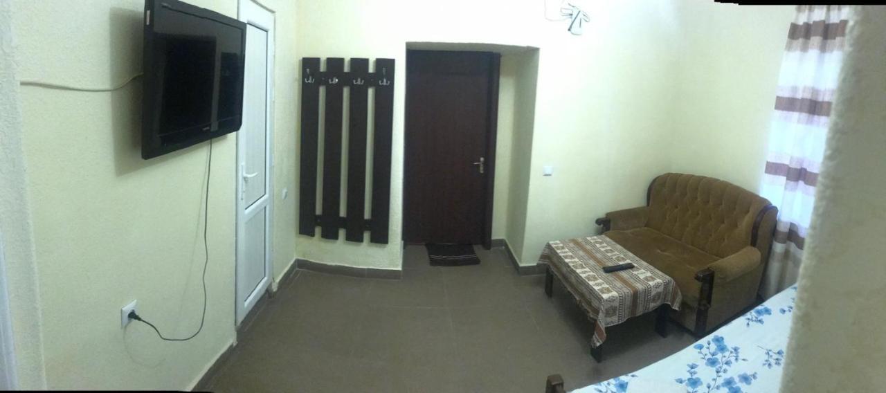 Best Hostel Republic Square Γιερεβάν Εξωτερικό φωτογραφία