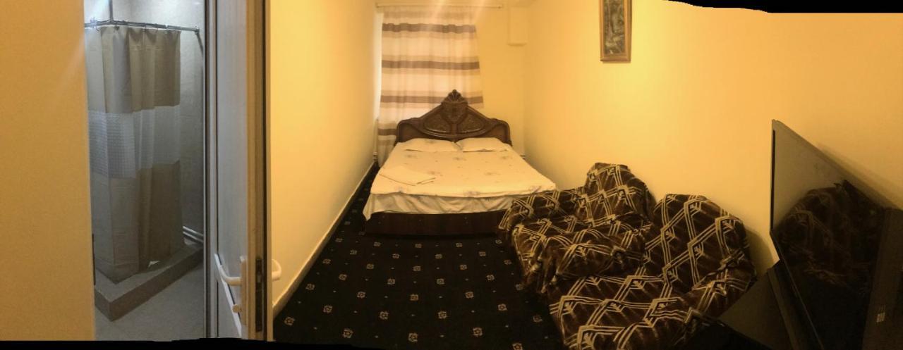 Best Hostel Republic Square Γιερεβάν Εξωτερικό φωτογραφία