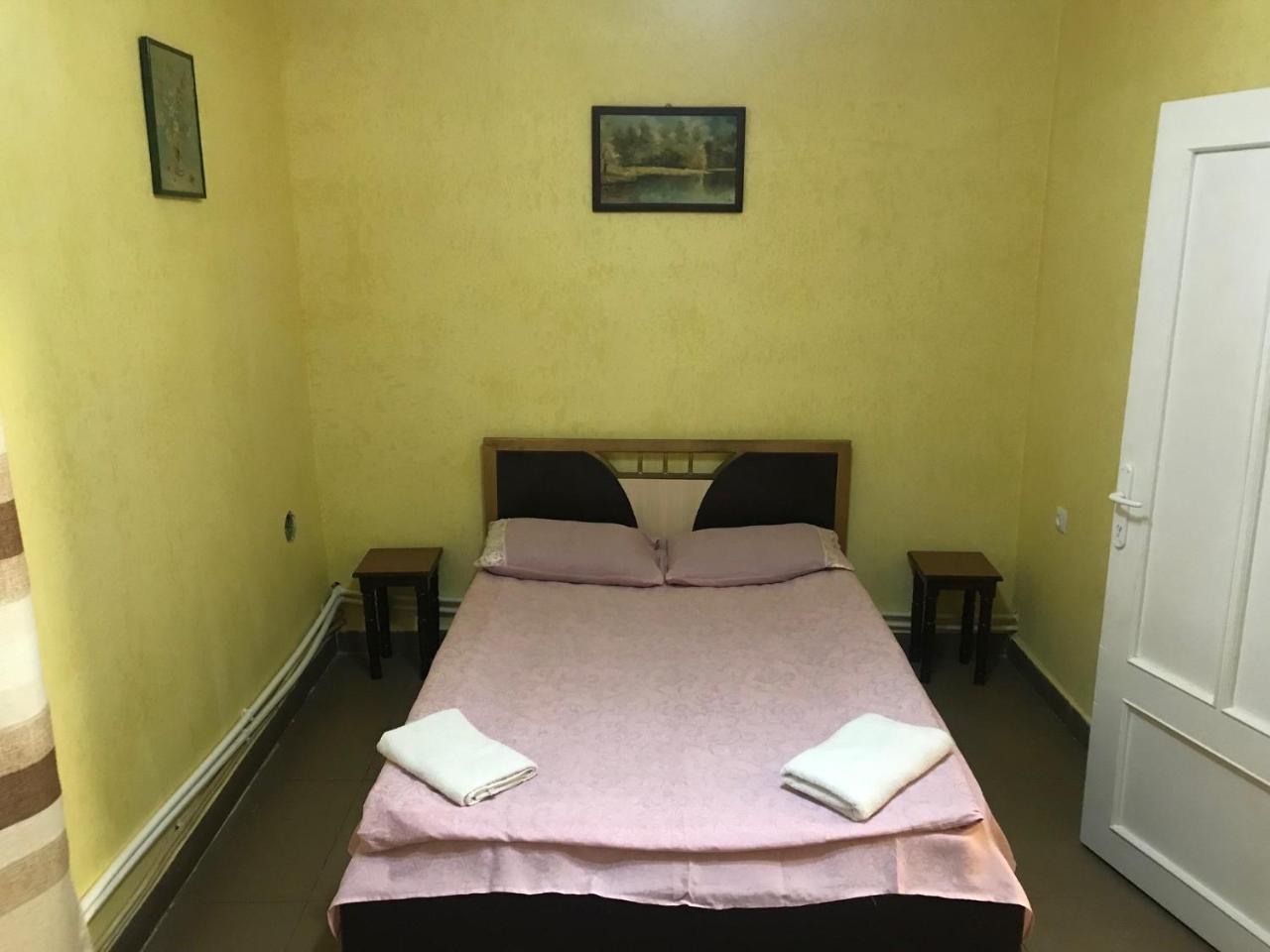 Best Hostel Republic Square Γιερεβάν Εξωτερικό φωτογραφία